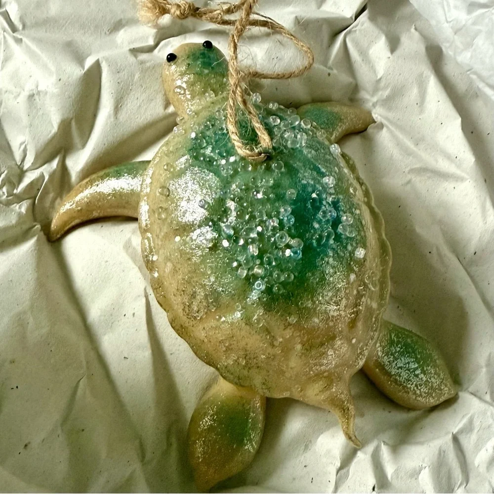 Pottery Barn Kids Under the Sea Shatterproof Mercury Ornament Set Silver